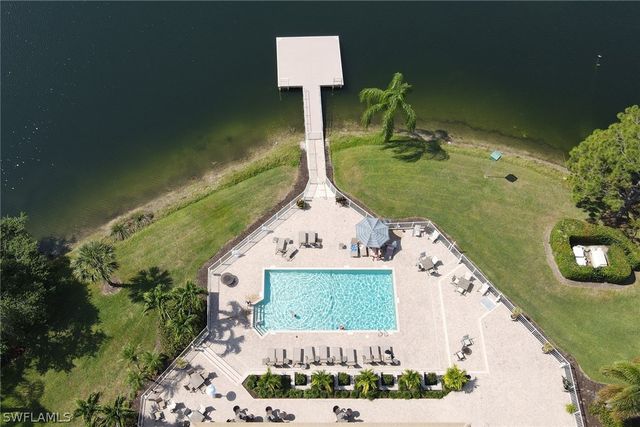 4381 Mistlethrush LN, Naples, FL 34119