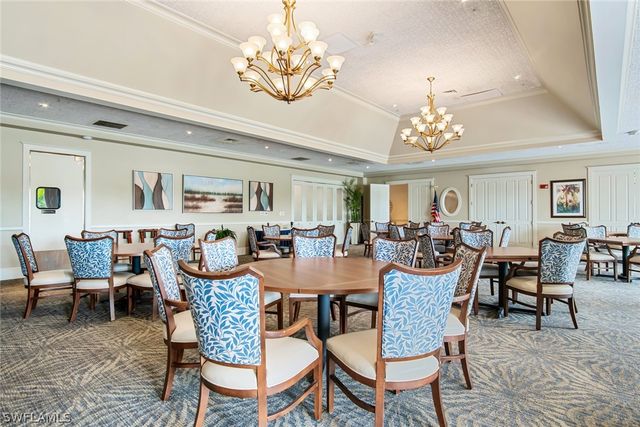 4381 Mistlethrush LN, Naples, FL 34119