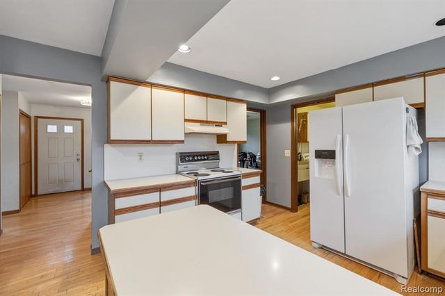 12386 Will Mill Drive, Milford, MI 48380