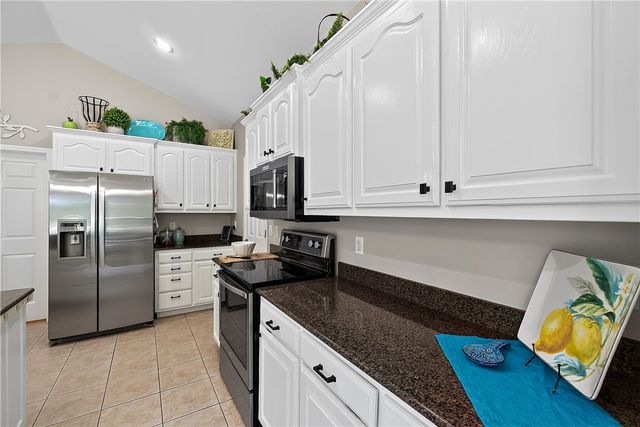 3 Ettington Drive, Bella Vista, AR 72714
