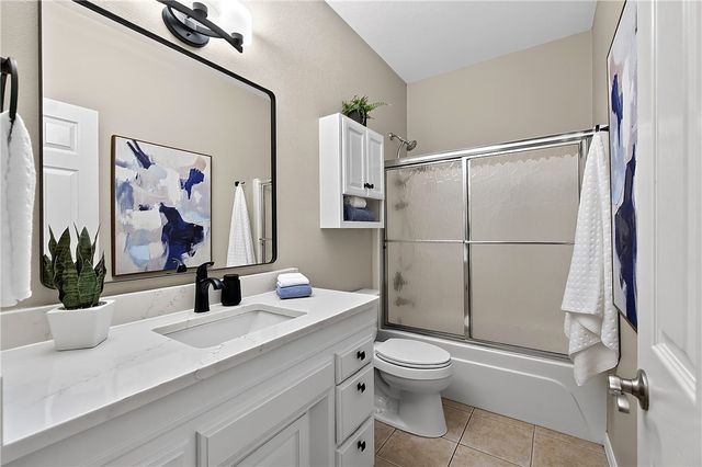 3 Ettington Drive, Bella Vista, AR 72714