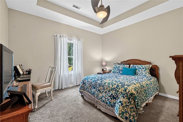 3 Ettington Drive, Bella Vista, AR 72714