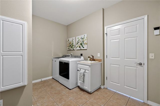 3 Ettington Drive, Bella Vista, AR 72714