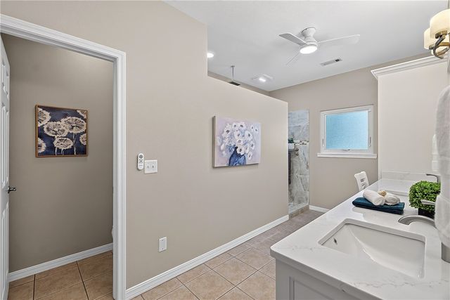 3 Ettington Drive, Bella Vista, AR 72714