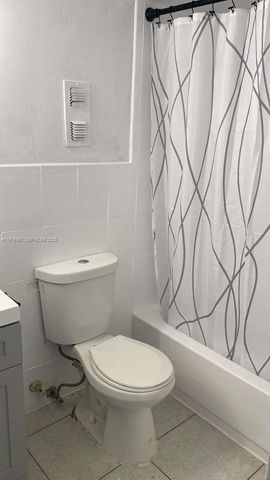 16851 NE 23rd Ave A408, North Miami Beach, FL 33160