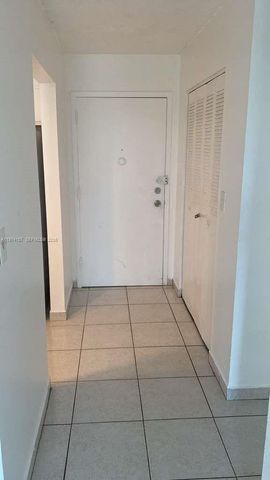 16851 NE 23rd Ave A408, North Miami Beach, FL 33160