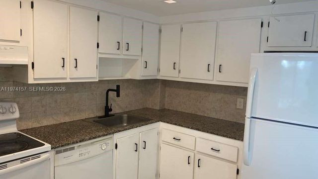 16851 NE 23rd Ave A408, North Miami Beach, FL 33160