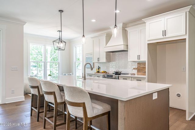 118 Berkshire Court, West End, NC 27376