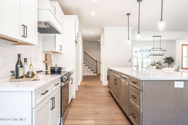 118 Berkshire Court, West End, NC 27376