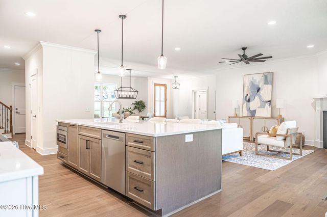 118 Berkshire Court, West End, NC 27376