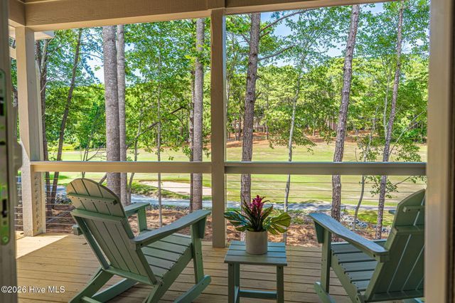 118 Berkshire Court, West End, NC 27376