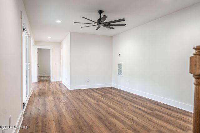 118 Berkshire Court, West End, NC 27376