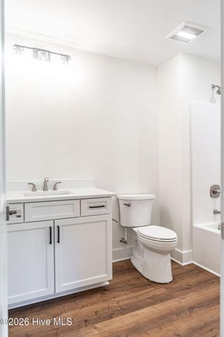 118 Berkshire Court, West End, NC 27376