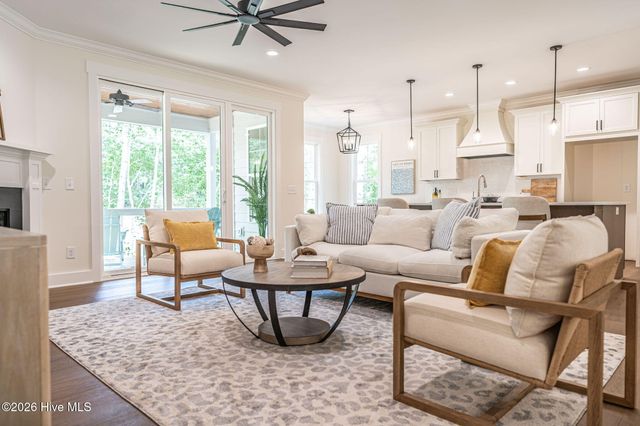118 Berkshire Court, West End, NC 27376