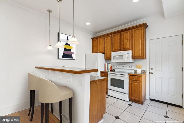 2330 N 12TH ST, Philadelphia, PA 19133