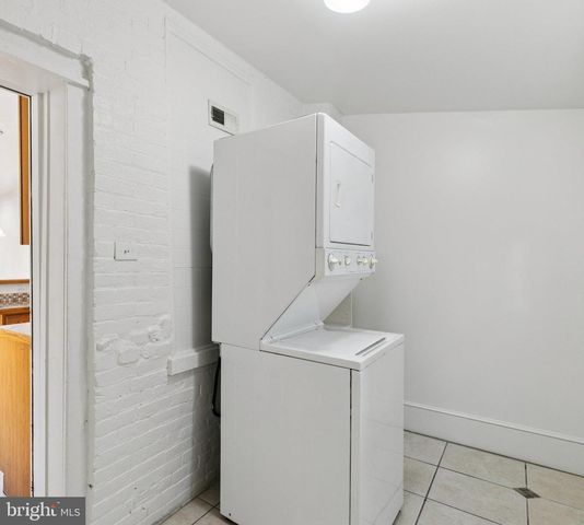 2330 N 12TH ST, Philadelphia, PA 19133