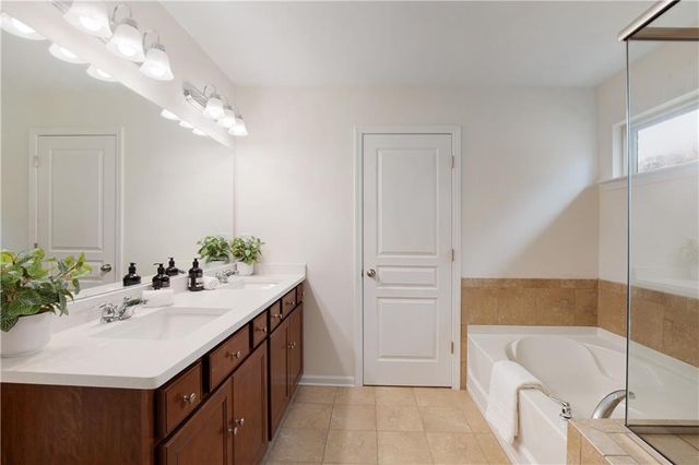 1716 Brookside Elm Drive, Duluth, GA 30097