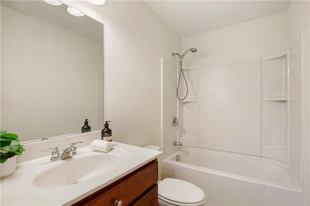 1716 Brookside Elm Drive, Duluth, GA 30097