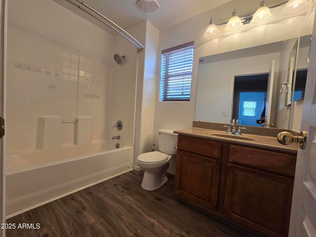 6905 S 9TH Avenue, Phoenix, AZ 85041