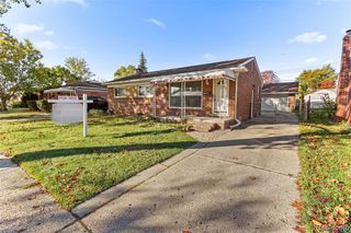 5743 Plainfield Street, Dearborn Heights, MI 48127