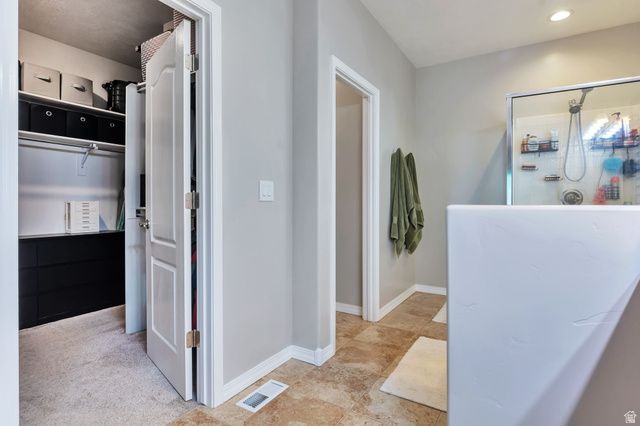 8256 S IMPERIAL OAK DR, West Jordan, UT 84081