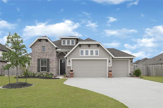 14818 Augusta Avenue, Mont Belvieu, TX 77523