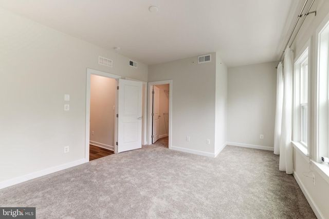 13036 HATTONTOWN SQ, Herndon, VA 20171