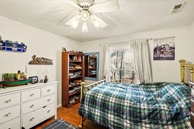 940 Leidich Street, Lake Orion, MI 48362