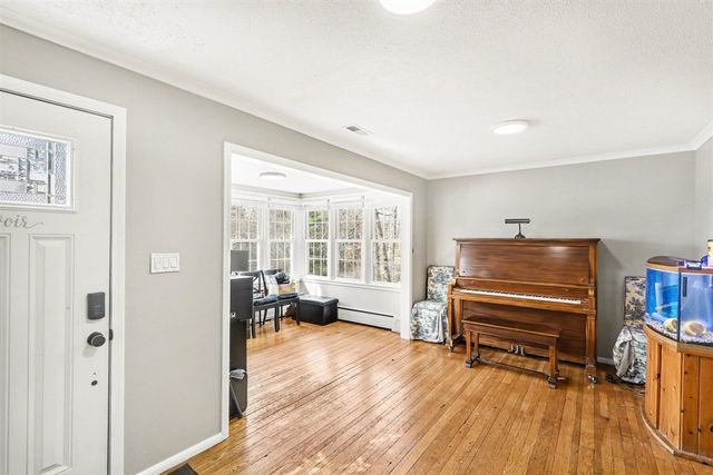 940 Leidich Street, Lake Orion, MI 48362