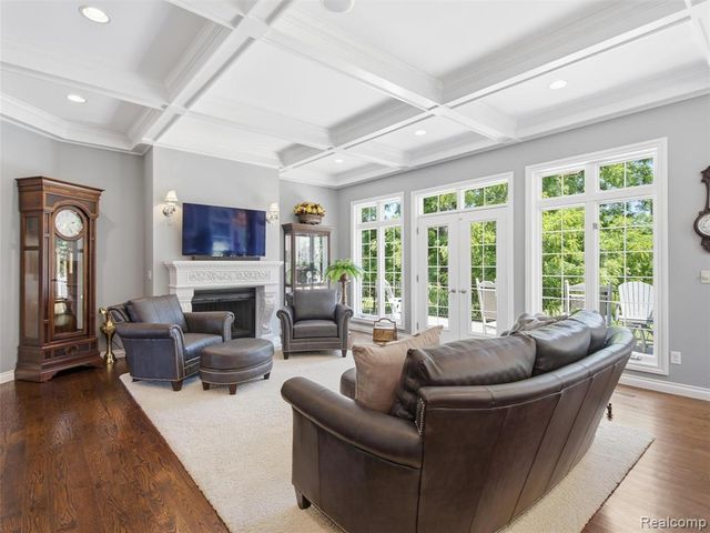 5313 Bristol Parke Circle, Clarkston, MI 48348