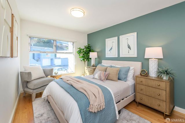 176 Gladstone Drive, San Francisco, CA 94112