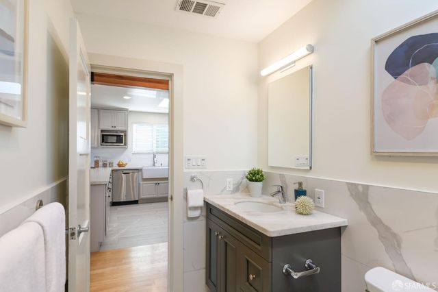 176 Gladstone Drive, San Francisco, CA 94112