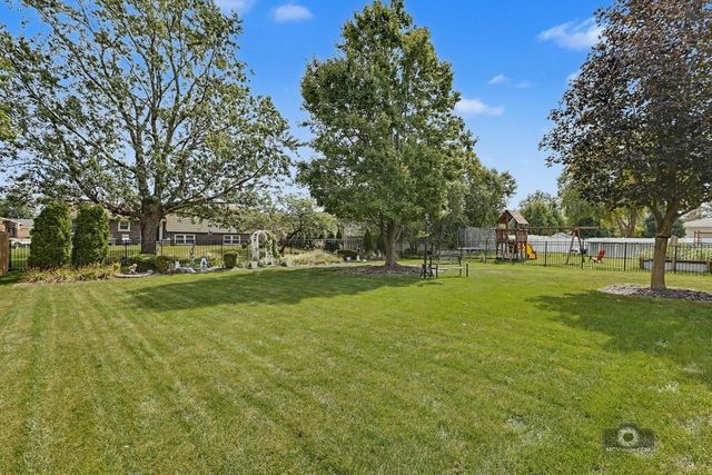 14147 Mallard Drive, Orland Park, IL 60467