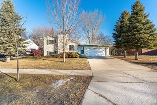 2001 26 1/2 Court S, Fargo, ND 58103