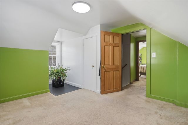 181 Long View Drive, Warwick, RI 02886