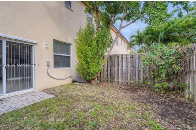 9125 SW 227th St 1, Cutler Bay, FL 33190