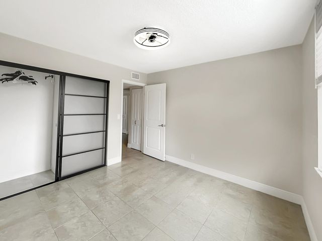 7875 Margate Boulevard 205, Margate, FL 33063