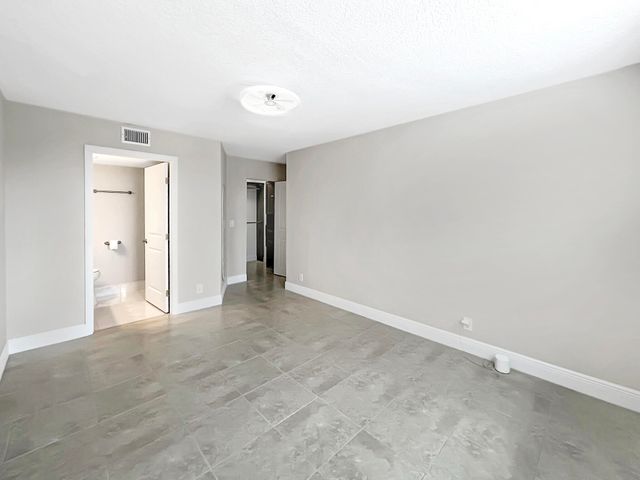 7875 Margate Boulevard 205, Margate, FL 33063