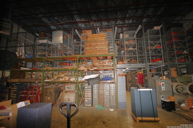 3723 West, San Antonio, TX 78213