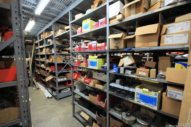 3723 West, San Antonio, TX 78213