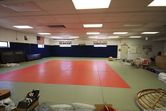 3723 West, San Antonio, TX 78213