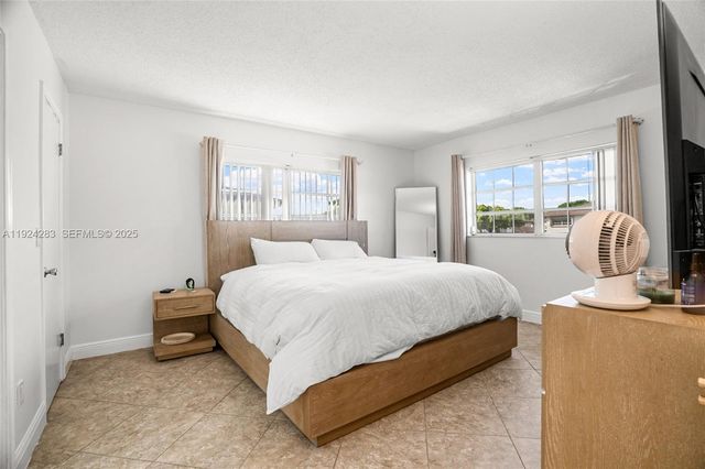 4605 SW 139th Ct 814, Miami, FL 33175