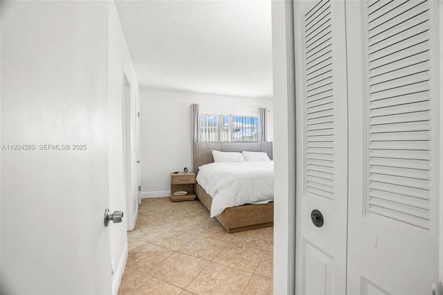 4605 SW 139th Ct 814, Miami, FL 33175