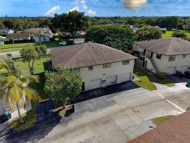 4605 SW 139th Ct 814, Miami, FL 33175