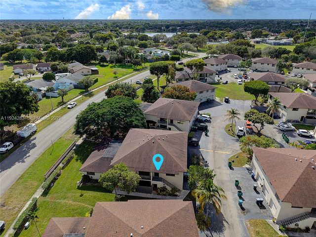 4605 SW 139th Ct 814, Miami, FL 33175