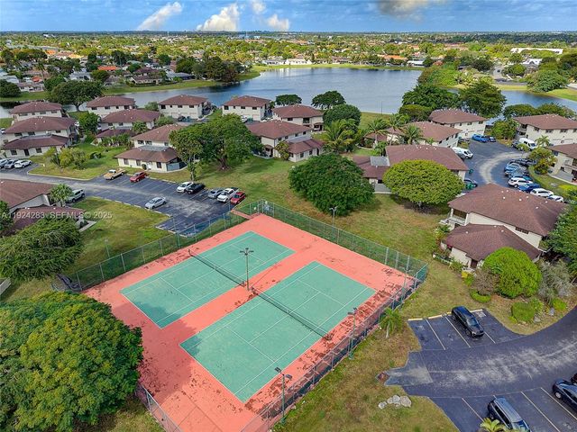 4605 SW 139th Ct 814, Miami, FL 33175