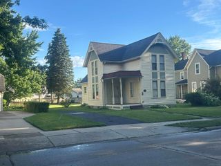 43 Lincoln Street Street, Mt Clemens, MI 48043