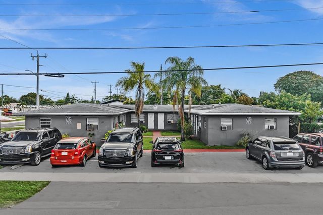 5685 Flagler St 2, Hollywood, FL 33023