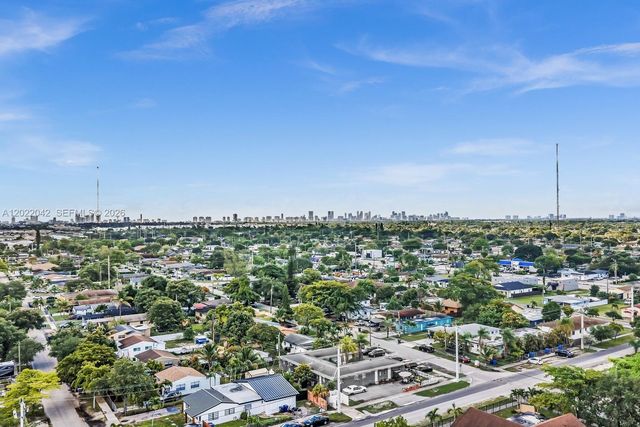 5685 Flagler St 2, Hollywood, FL 33023