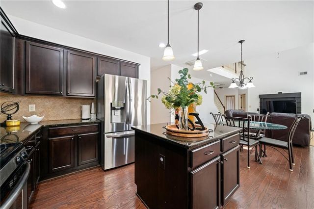 5265 Winflow Way, Suwanee, GA 30024